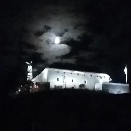 Locanda Садиба Паланок Біля Замку Mukačevo